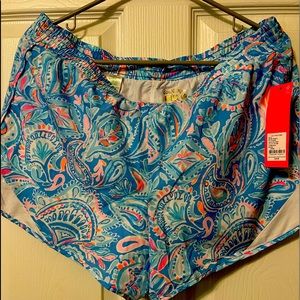 Lily Pulitzer size large shorts *NEW WITH TAGS*